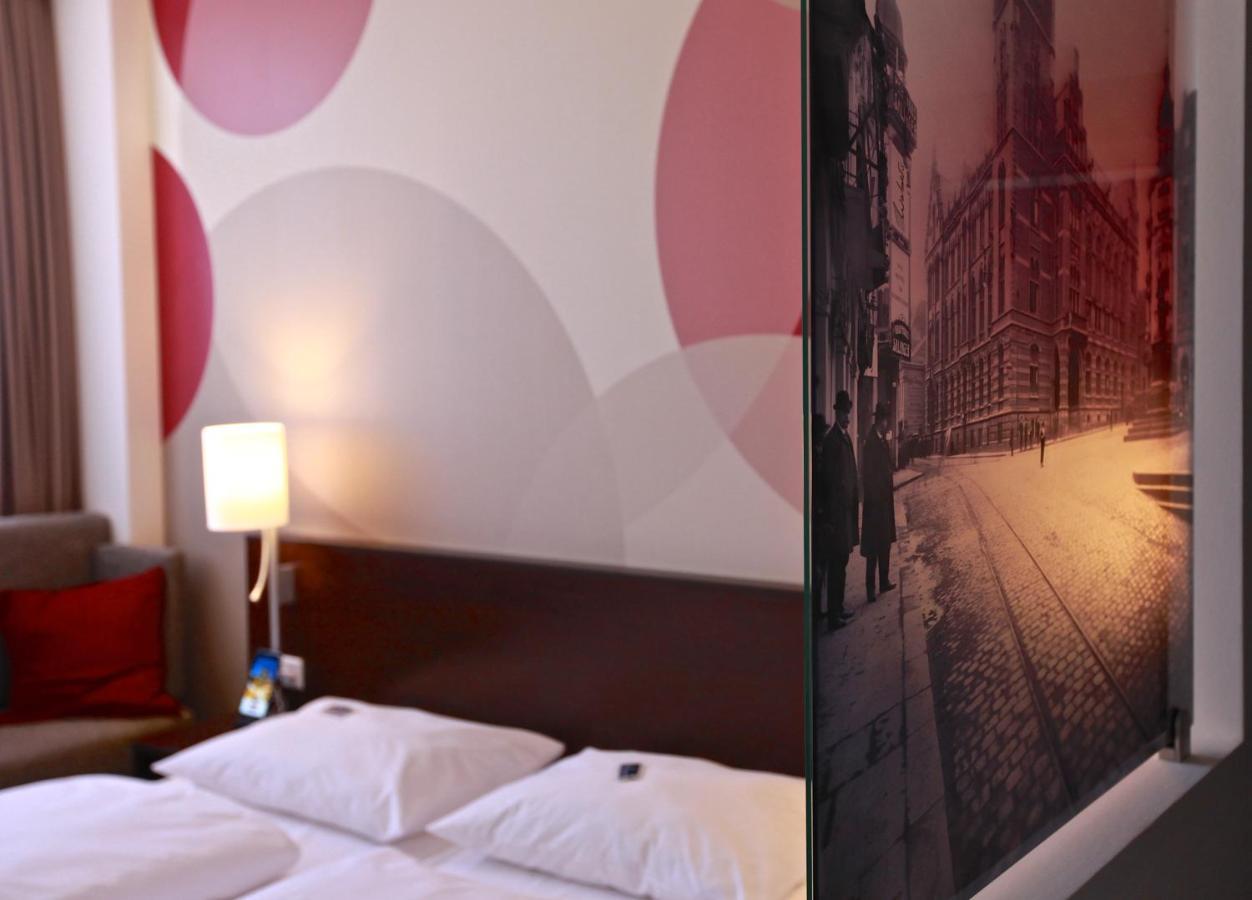 Webers - Das Hotel Im Ruhrturm Essen Ngoại thất bức ảnh