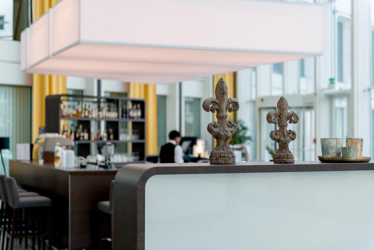 Webers - Das Hotel Im Ruhrturm Essen Ngoại thất bức ảnh