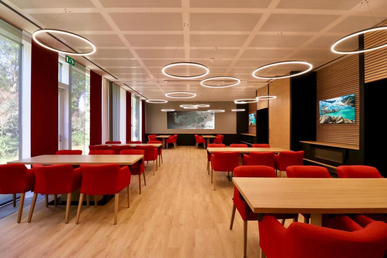 Webers - Das Hotel Im Ruhrturm Essen Ngoại thất bức ảnh