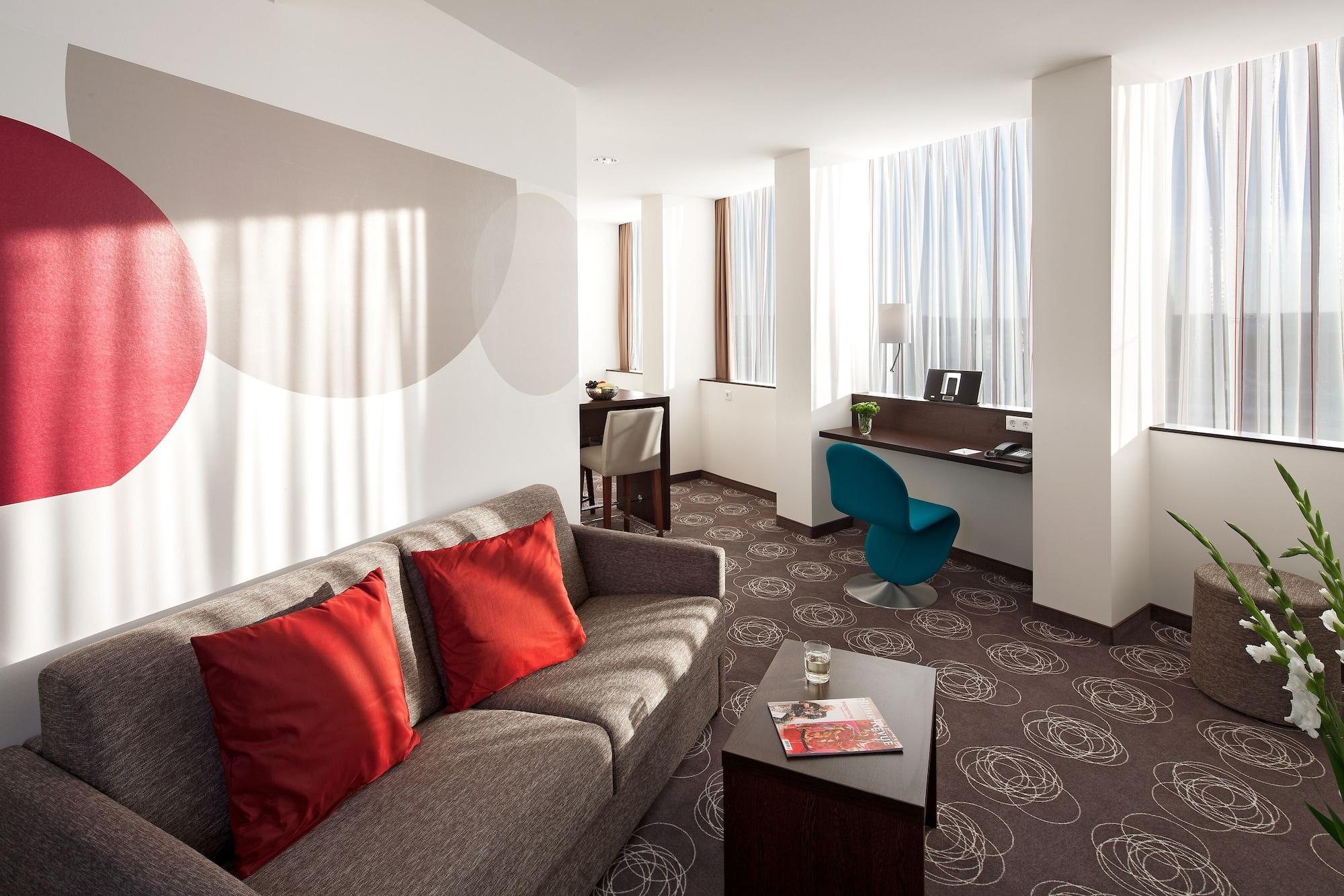 Webers - Das Hotel Im Ruhrturm Essen Ngoại thất bức ảnh