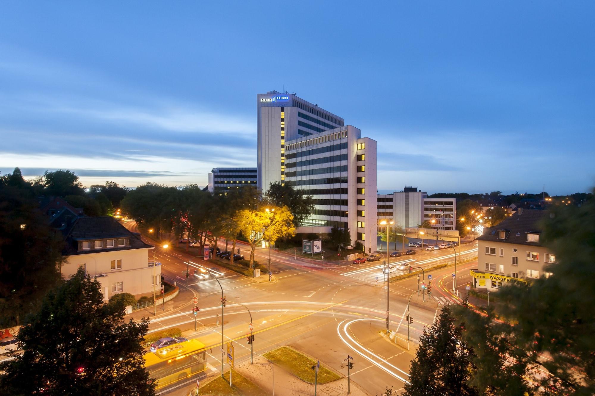 Webers - Das Hotel Im Ruhrturm Essen Ngoại thất bức ảnh
