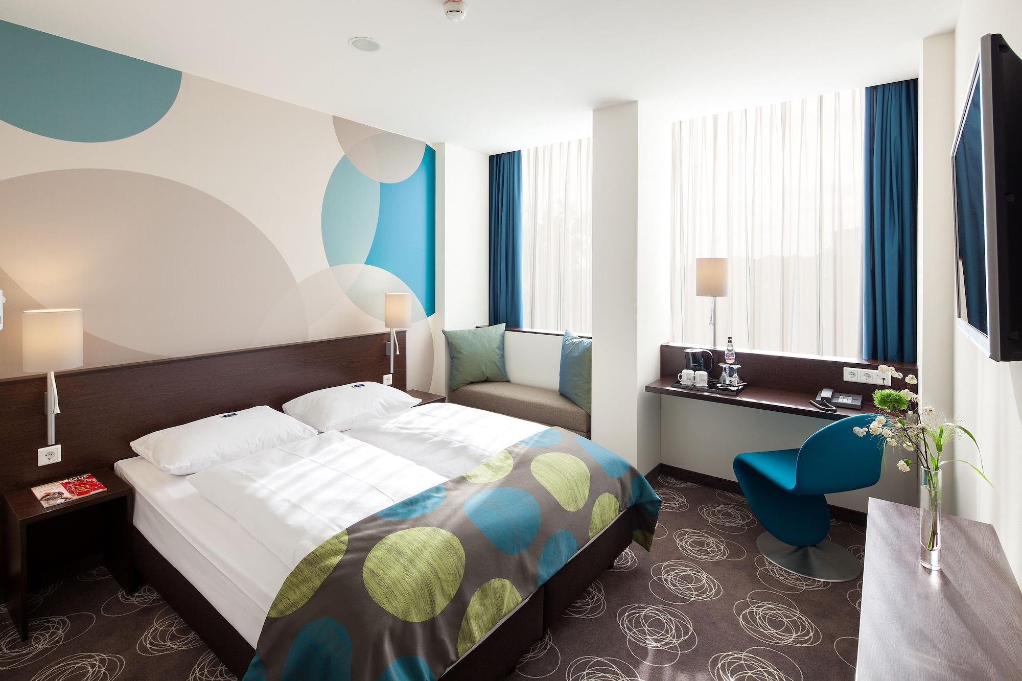Webers - Das Hotel Im Ruhrturm Essen Ngoại thất bức ảnh