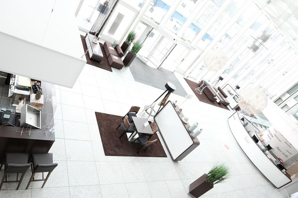 Webers - Das Hotel Im Ruhrturm Essen Ngoại thất bức ảnh