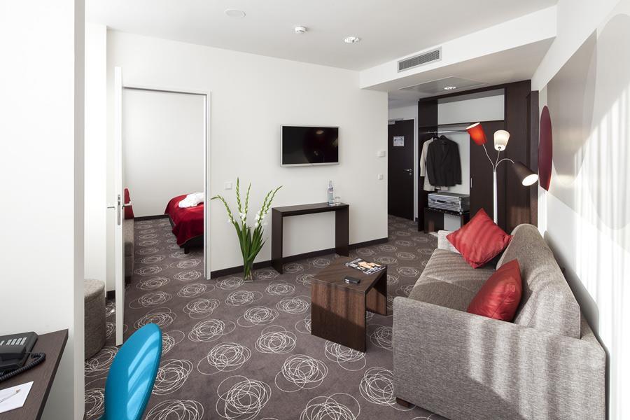 Webers - Das Hotel Im Ruhrturm Essen Phòng bức ảnh